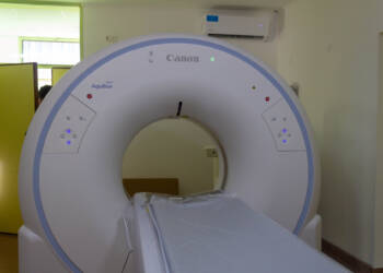 Se realizaron las capacitaciones para el uso del tomógrafo