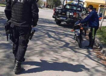 VENADO TUERTO: DOS DEMORADOS POR INFRINGIR LA CUARENTENA