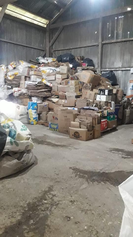 OTRO DIA DE MUCHO TRABAJO PARA ARRIBEÑOS RECICLA
