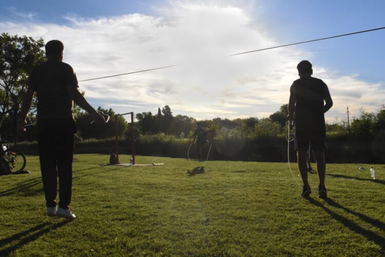 GENERAL ARENALES: Entrenamiento de Boxeo en la Escuela de Escudero Besana