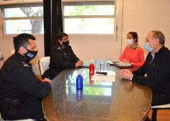 LA JEFA DE LA REGIONAL VIII SE REUNIÓ GIZZI