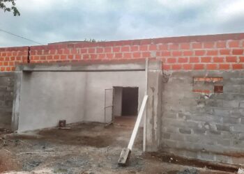 AVANZA LA OBRA: EL SENADOR ENRICO CONTINÚA IMPULSANDO LA CONSTRUCCIÓN DEL GIMNASIO EN LA ESCUELA 174 DE DIEGO DE ALVEAR