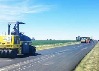 CONTINÚA LA OBRA DE REPAVIMENTACIÓN DE LA RUTA N° 94