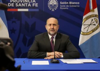 EL GOBERNADOR OMAR PEROTTI PARTICIPÓ DEL ANUNCIO DE LA PRIMERA ETAPA DEL ACUEDUCTO SANTA FE – CÓRDOBA