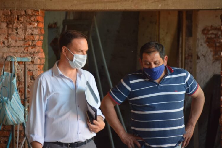 EL SENADOR ENRICO ACOMPAÑA CON GESTIONES LA OBRA DEL MULTIESPACIO COMUNAL DE LAZZARINO