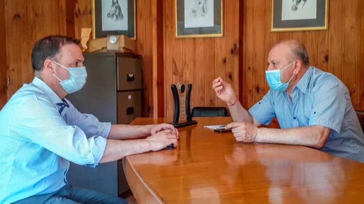 EL SENADOR ENRICO VISITÓ LA LOCALIDAD DE CARMEN PARA DAR CONTINUIDAD A PROYECTOS DE INSTITUCIONES