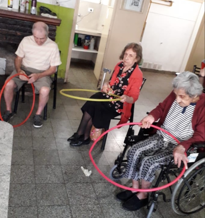 GENERAL ARENALES: TALLER “ARTE, CUERPO Y ALMA” EN EL ASILO DE ANCIANOS DEL HOSPITAL MUNICIPAL.
