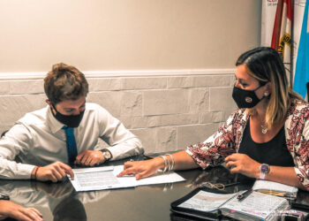 𝗖𝗢𝗢𝗣𝗘𝗥𝗔𝗧𝗜𝗩𝗔𝗦 𝗗𝗘 𝗧𝗥𝗔𝗕𝗔𝗝𝗢, 𝗔𝗟𝗧𝗘𝗥𝗡𝗔𝗧𝗜𝗩𝗔 𝗣𝗢𝗦 𝗣𝗔𝗡𝗗𝗘𝗠𝗜𝗔