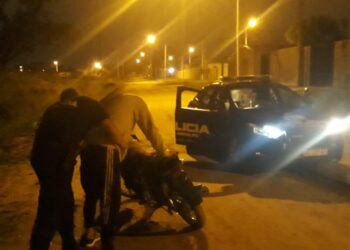 TEODELINA: DETENIDO POR AGREDIR A DOS JÓVENES CON UN ARMA BLANCA