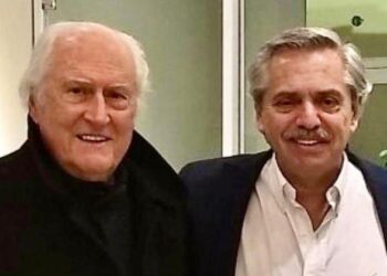 Falleció Pino Solanas en París, tras contagiarse de coronavirus