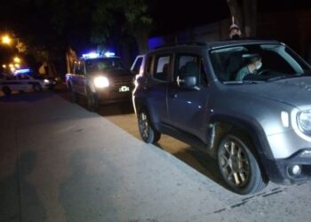VILLA CAÑAS: HOMBRE DEMORADO POR INGRESAR A UNA MUTUAL