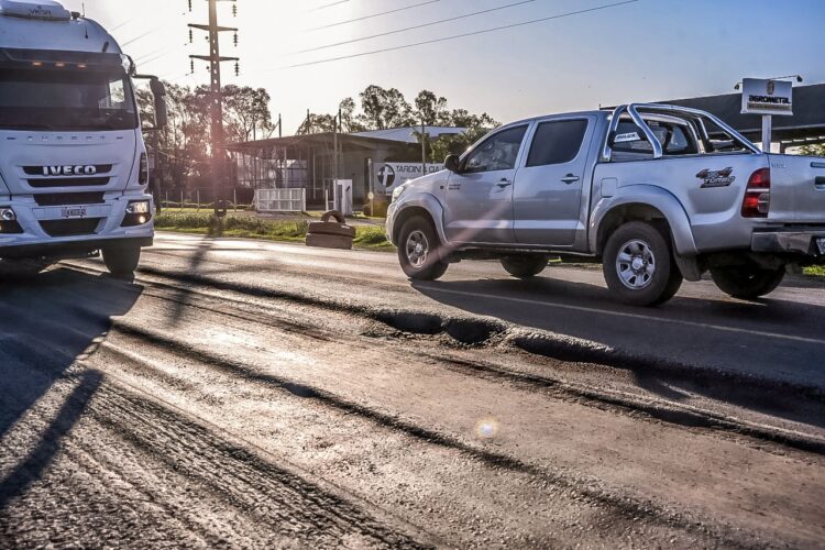 ENRICO ADVIERTE QUE A LA RUTA 33 LA DEJARON SIN CONCESIONARIA QUE LA ATIENDA