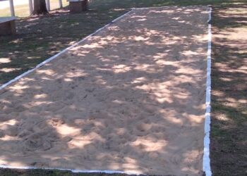 GENERAL ARENALES: REACONDICIONAMIENTO DE CANCHA DE TEJO EN LA PLAZA “ELIBERTO BULO”.