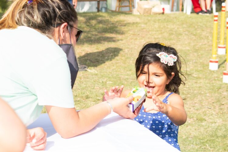 PAPÁ NOEL SE HIZO PRESENTE EN SANTA ISABEL