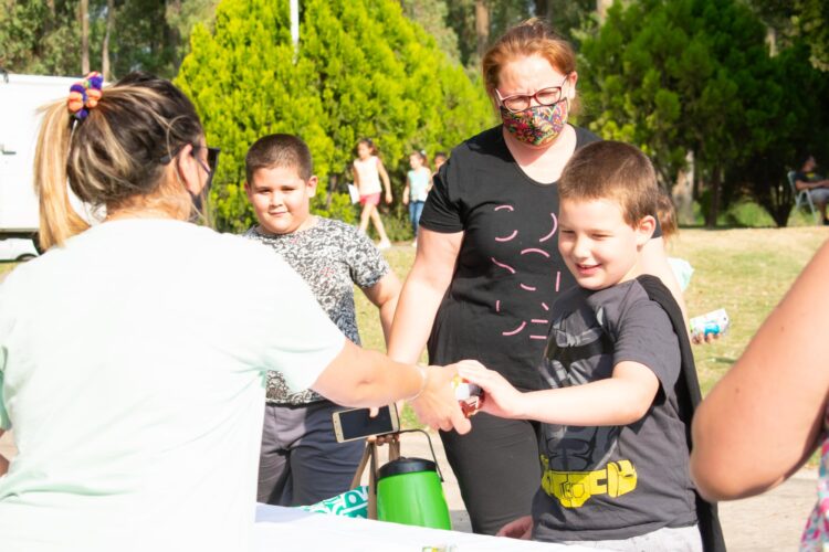PAPÁ NOEL SE HIZO PRESENTE EN SANTA ISABEL