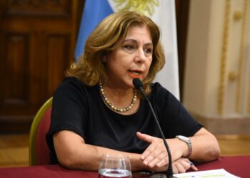 SANTA FE  HABILITARÁ ENCUENTROS FAMILIARES DE HASTA 15 PERSONAS POR LAS FIESTAS