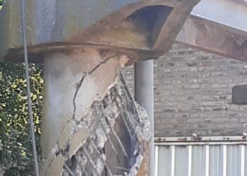 EL CORTE DE CORRIENTE OCURRIDO EN LA REGION SE DEBIÓ A UNA SUBESTACIÖN  CHOCADA POR UN VEHÏCULO