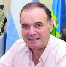 VILLA CAÑAS: SALUDO POR ESTAS FIESTAS DEL INTENDENTE GIZZI