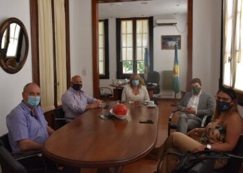 REUNIÓN CON INTENDENTES REGIONALES