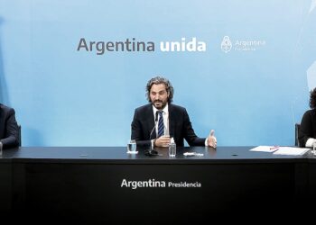 El Gobierno facultó a los gobernadores a adoptar medidas de restricción para bajar los contagios