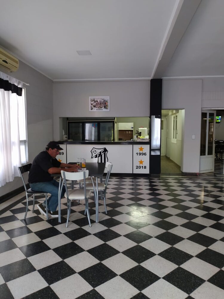 TEODELINA FBC PROYECTA EL MUSEO DEL CENTENARIO Y LA TIENDA DEL LOMO NEGRO