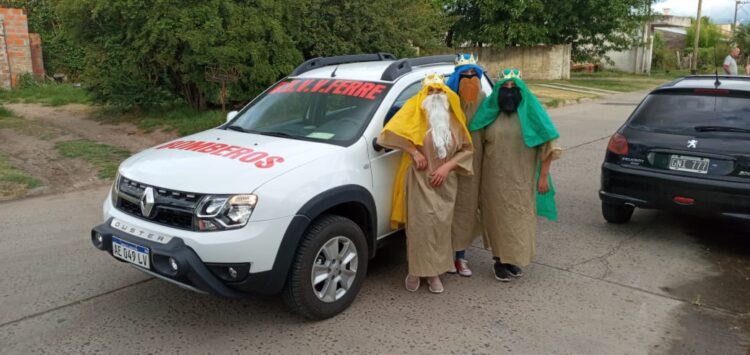 GENERAL ARENALES: LOS  REYES MAGOS  EN EL DISTRITO