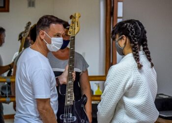 UN PROYECTO CULTURAL QUE SIGUE CRECIENDO EN MAGGIOLO: LA ESCUELA DE MÚSICA COMUNAL
