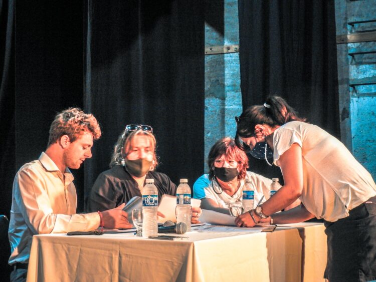 TEODELINA 𝗘𝗡𝗧𝗥𝗘𝗚𝗔 𝗗𝗘 𝗙𝗔𝗘 𝗔 𝗜𝗡𝗦𝗧𝗜𝗧𝗨𝗖𝗜𝗢𝗡𝗘𝗦 𝗘𝗗𝗨𝗖𝗔𝗧𝗜𝗩𝗔𝗦