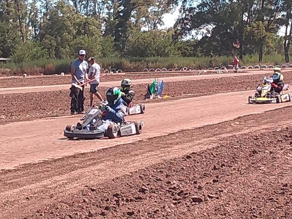 NUEVO KARTING DEL SUR: PRIMERA FECHA EN BIGAND CON RENOVADO ESPLENDOR
