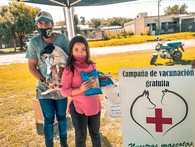 TEODELINA 𝗦𝗔𝗟𝗨𝗗 𝗔𝗡𝗜𝗠𝗔𝗟 | 𝗘𝗫𝗜𝗧𝗢𝗦𝗔 𝗝𝗢𝗥𝗡𝗔𝗗𝗔 𝗗𝗘 𝗩𝗔𝗖𝗨𝗡𝗔𝗖𝗜𝗢𝗡 𝗔𝗡𝗧𝗜𝗥𝗥𝗔𝗕𝗜𝗖𝗔 