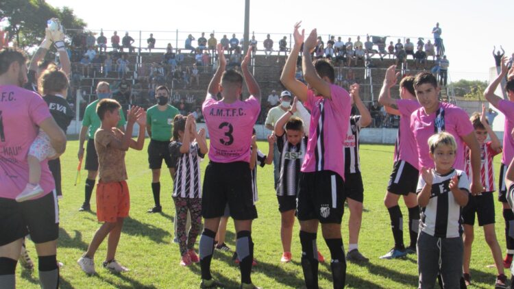 LOS “LOMOS NEGROS” GANARON 2 A 1 A SPORTSMAN CARMELENSE