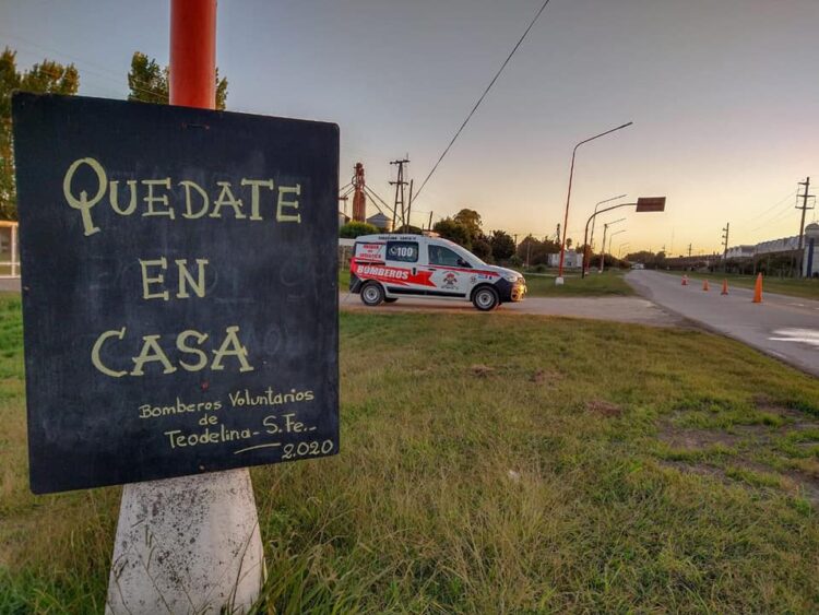 BOMBEROS VOLUNTARIOS TEODELINA PIDE QUE NOS SIGAMOS CUIDANDO ENTRE TODOS