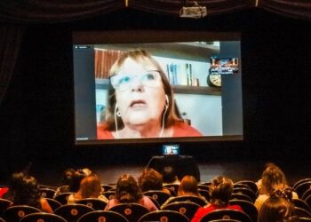 𝗕𝗔𝗝𝗢 𝗠𝗢𝗗𝗔𝗟𝗜𝗗𝗔𝗗 𝗢𝗡𝗟𝗜𝗡𝗘 𝗟𝗜𝗟𝗜𝗔𝗡𝗔 𝗚𝗢𝗡𝗭𝗔𝗟𝗘𝗭 𝗗𝗜𝗦𝗘𝗥𝗧𝗢 𝗘𝗡 𝗧𝗘𝗢𝗗𝗘𝗟𝗜𝗡𝗔