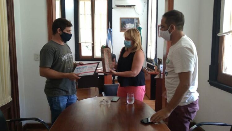 GENERAL ARENALES : RECIBIENDO A LOS CAMPEONES!!