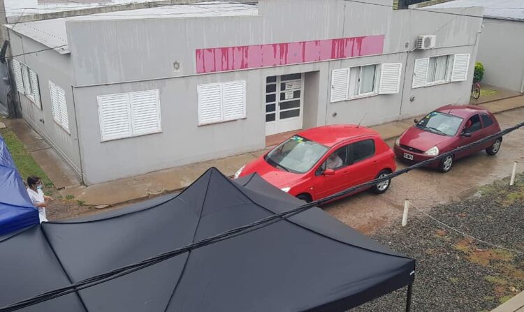 GENERAL ARENALES : VACUNACIÓN EN EL HOSPITAL MUNICIPAL.