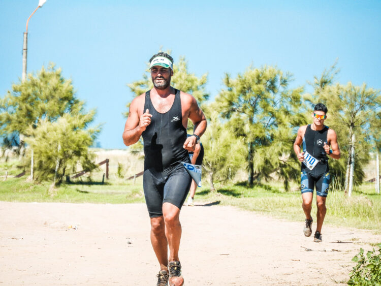 TRIATLON TEODELINA 2021: ORGANIZADO POR ATLETAS LOCALES CON EL APOYO DE LA DIRECCION DE DEPORTE DE LA COMUNA.