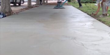 VANZA LA RENOVACIÓN DE LA PLAZA EN ASCENSIÓN.