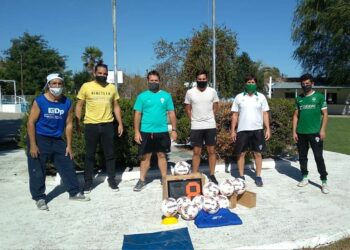 ENTREGA DE MATERIALES AL CLUB HURACAN DE ARRIBEÑOS
