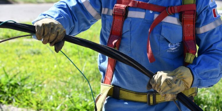 *Muere un operario de la EPE tras recibir una descarga eléctrica en rutas 33 y 93*