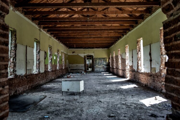 ENRICO PIDIÓ AL GOBIERNO PROVINCIAL RETOMAR LA OBRA ABANDONADA EN EL VIEJO HOSPITAL DE VENADO TUERTO