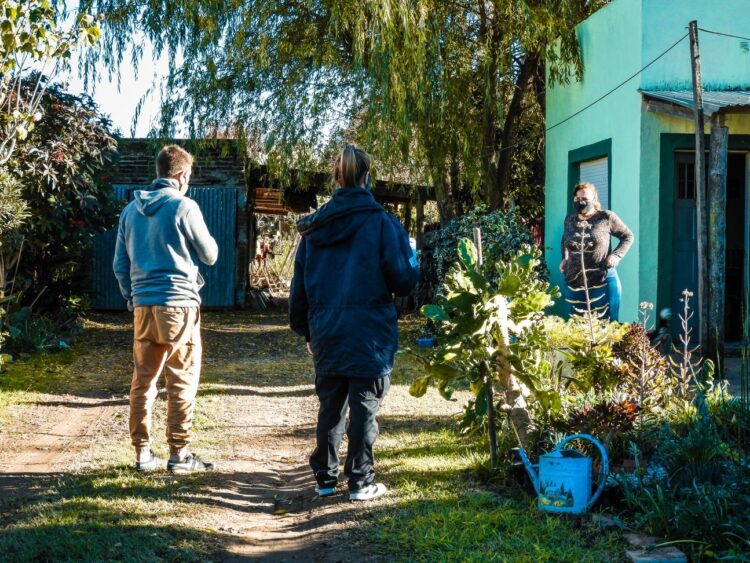 TEODELINA: UN 25 DE MAYO DIFERENTE  CON PLAN DETECTAR