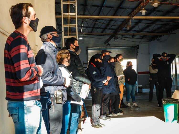 TEODELINA: UN 25 DE MAYO DIFERENTE  CON PLAN DETECTAR