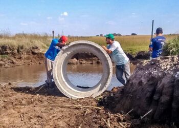 ENRICO INSISTE EN QUE SE CONSTRUYA IMPORTANTE PUENTE EN TEODELINA PARA PREVENIR CORTES DE CAMINOS RURALES