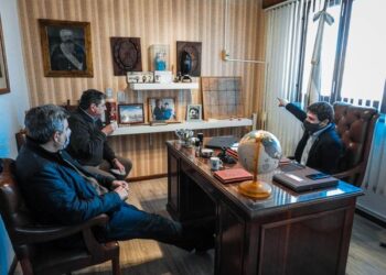 TEODELINA : 𝗙𝗨𝗡𝗖𝗜𝗢𝗡𝗔𝗥𝗜𝗢𝗦 𝗣𝗥𝗢𝗩𝗜𝗡𝗖𝗜𝗔𝗟𝗘𝗦 𝗩𝗜𝗦𝗜𝗧𝗔𝗥𝗢𝗡 𝗟𝗔 𝗢𝗕𝗥𝗔 𝗗𝗘 𝗖𝗟𝗢𝗔𝗖𝗔𝗦 