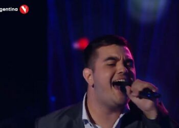 Tomas, el joven de San Gregorio volvió a emocionar y sigue en La Voz Argentina