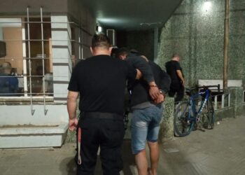 SANTA FE: SECUESTRO DE DOS ARMAS DE FUEGO Y TRASLADO DE SEIS PERSONAS EN  DIFERENTES PROCEDIMIENTOS