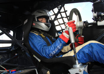 TEODELINA:  CAR SHOW SANTAFESINO  Juan Emilio Guazzeroni vuelve al Car Show