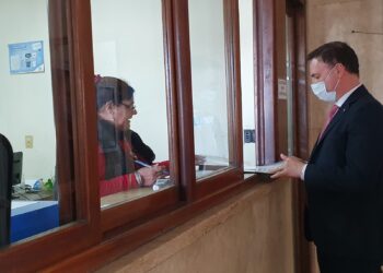 LISANDRO ENRICO Y OTRO RECLAMO A VIALIDAD: “A PESAR DE LOS ARREGLOS EN LA RUTA 33 SIGUE SIENDO PREOCUPANTE LA FALTA DE MANTENIMIENTO”