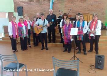 TEODELINA CORAL DEL SUR SE PRESENTÓ EN LA VILLA DE MERLO