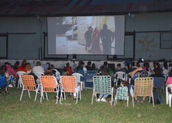 VILLA CAÑAS : FESTIVAL DE CORTOS: CINE AL AIRE LIBRE